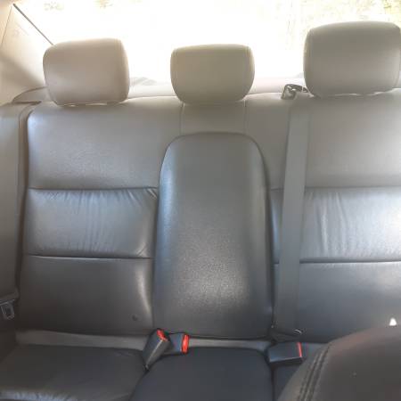 Honda Civic LX 2015 (LEATHER SEATS) - cars & trucks - by owner -... for sale in Fort Lauderdale, FL – photo 8