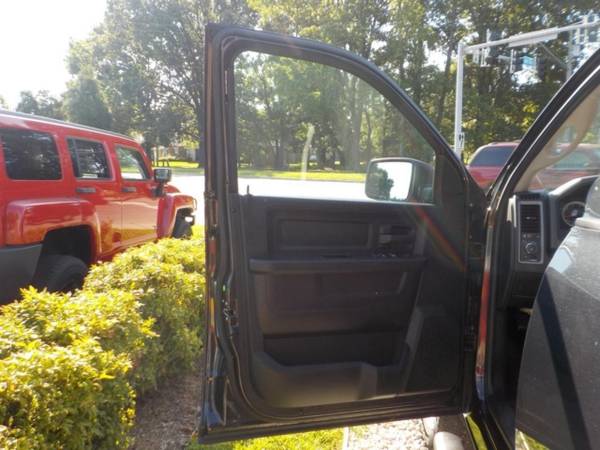 2016 Ram 1500 EXPRESS CREW CAB 4X4, WARRANTY, BACKUP CAM, PARKIN for sale in Norfolk, VA – photo 16