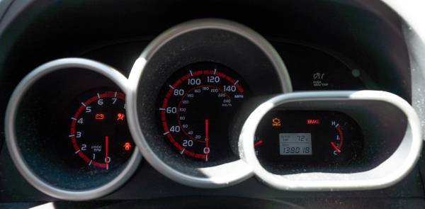 Pontiac Vibe 2009 - Total Engine Seize (driven without oil) $1,650 OBO for sale in Asheville, NC – photo 3