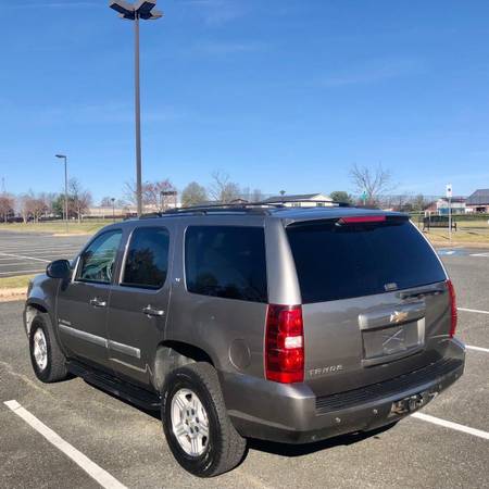 2007 Chevy TAhoe 4WD - cars & trucks - by dealer - vehicle... for sale in Fredericksburg, VA – photo 4