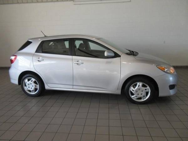 2011 TOYOTA MATRIX - KBB Says $9,532, We Say $6,895 - cars & trucks... for sale in Green Bay, WI – photo 6