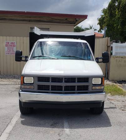 1999 1 Ton Chevy 3500 flatbed work truck for sale in Hollywood, FL – photo 4