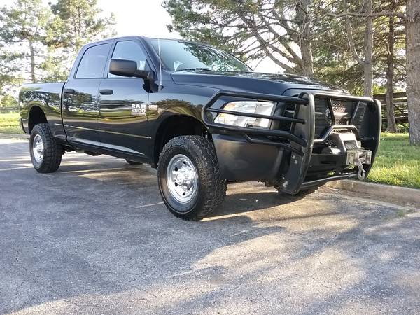 2014 Ram 2500 HD, 4x4 ST Crew Cab w/Warn Winch, New Tires, 128k for sale in Merriam, MO – photo 3