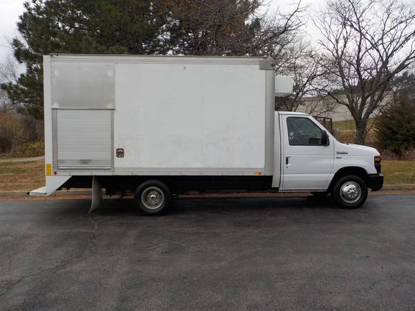 2014 Ford E450 Cutaway Refrigerated Box Van, 2WD, DRW, 129k for sale in Merriam, MO – photo 5