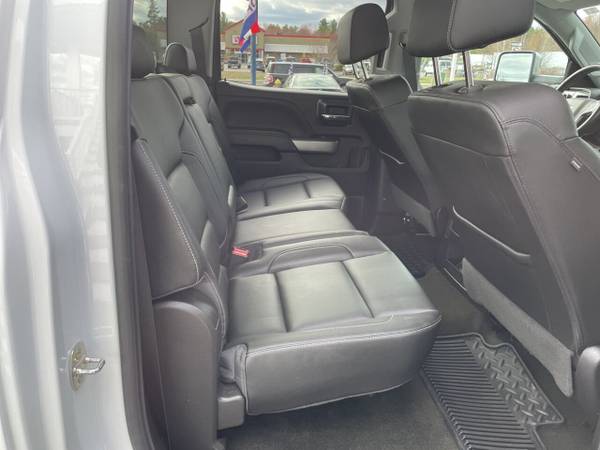 2018 Chevrolet Chevy Silverado 2500HD LT 4x4 4dr Crew Cab SB Diesel for sale in Plaistow, ME – photo 22
