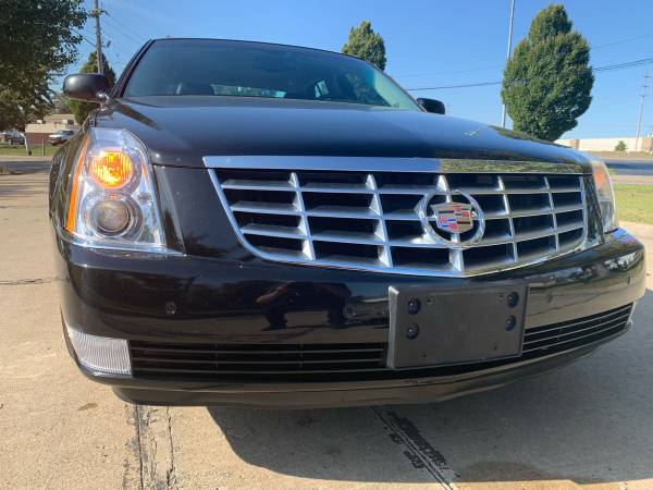 2008 CADILLAC DTS****$899 DOWN PAYMENT***FRESH START FINANCING**** for sale in EUCLID, OH – photo 5