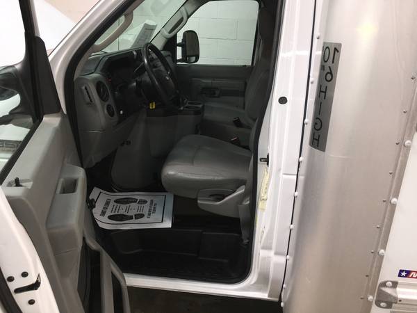2016 Ford E-350 SD DRW CUTAWAY, 6 8L V10, 16 FT BOX TRUCK - cars & for sale in Arlington, NM – photo 18