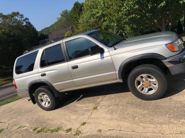 1999 four runner SUPER CLEAN! for sale in Asheville, NC – photo 4