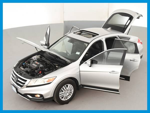 2013 Honda Crosstour EX-L Sport Utility 4D hatchback Silver for sale in Worcester, MA – photo 15