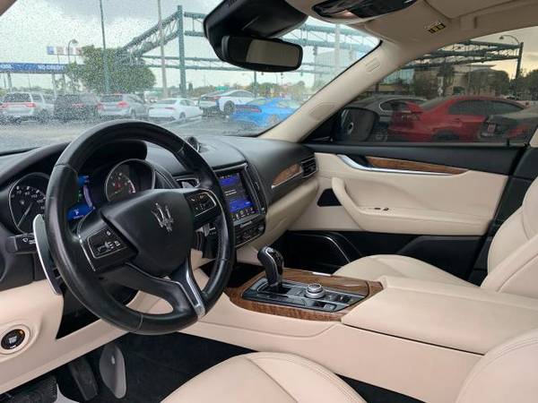 2017 Maserati Levante Q4 - cars & trucks - by dealer - vehicle... for sale in Orlando, FL – photo 11