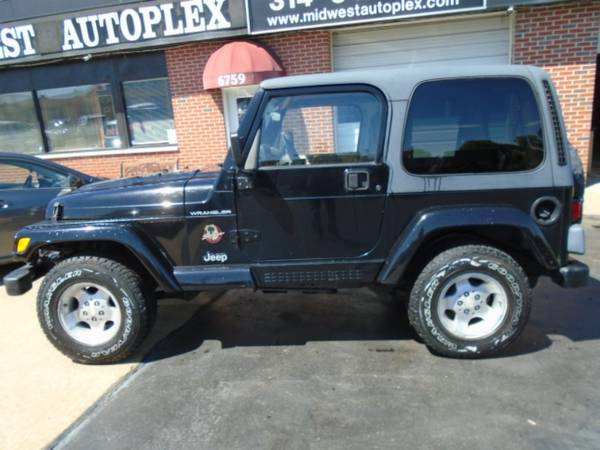 2002 Wrangler Sahara 93k, 2 Owner, Auto Cold AC Cruise an easy 10 for sale in Maplewood, MO – photo 5