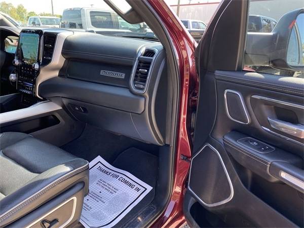 2019 Ram 1500 Laramie **Chillicothe Truck Southern Ohio's Only All... for sale in Chillicothe, WV – photo 17