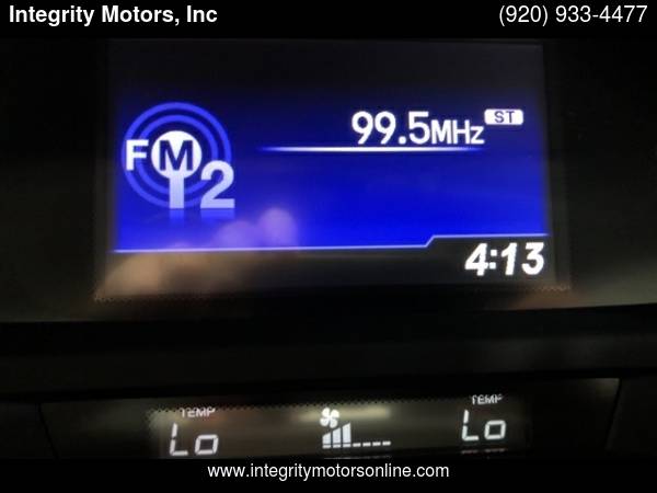 2013 Acura ILX 2.0L ***Financing Available*** - cars & trucks - by... for sale in Fond Du Lac, WI – photo 18
