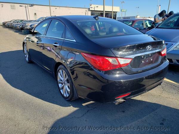 2012 Hyundai Sonata Black - - by dealer - vehicle for sale in Woodbridge, District Of Columbia – photo 5