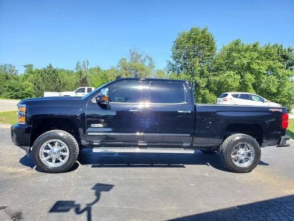 2015 Chevrolet Silverado 2500 HD Crew Cab 4WD High Country Pickup 4D 8 for sale in Harrisonville, MO – photo 4