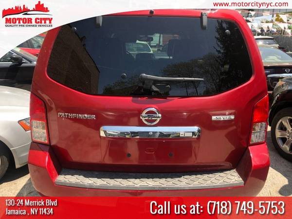 CERTIFIED 2012 NISSAN PATHFINDER 3RD ROW! BACK UP CAM! CLEAN CARFAX for sale in Jamaica, NY – photo 4
