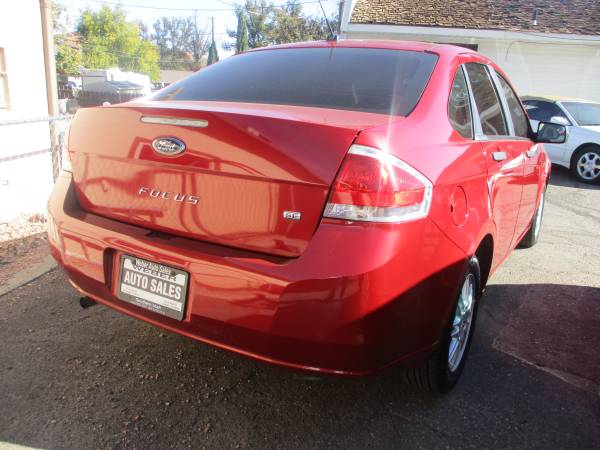 2010 ford focus - cars & trucks - by dealer - vehicle automotive sale for sale in Saint George, UT – photo 5