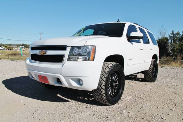 2012 CHEVROLET TAHOE LT 4X4*LEATHER*HOSTILE*NEW TIRES*TOUCH... for sale in Liberty Hill, TN – photo 2