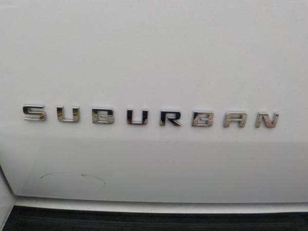 2013 Chevrolet Suburban LT 4X4, WARRANTY, LEATHER, Z71 OFF ROAD PKG, S for sale in Norfolk, VA – photo 11