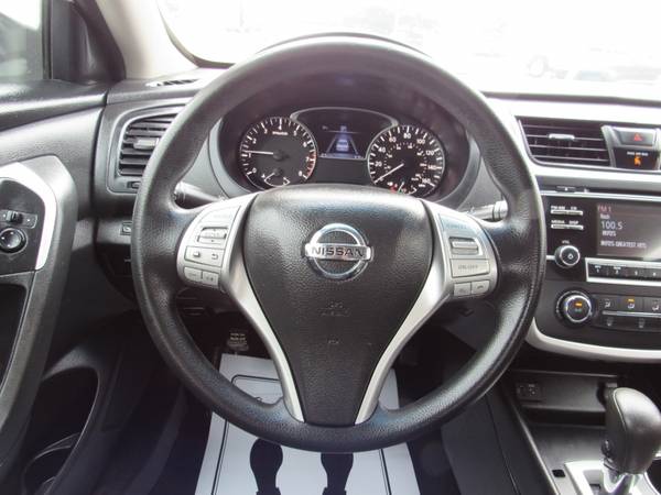 2016 Nissan Altima 2.5S - cars & trucks - by dealer - vehicle... for sale in Rockford, IL – photo 20