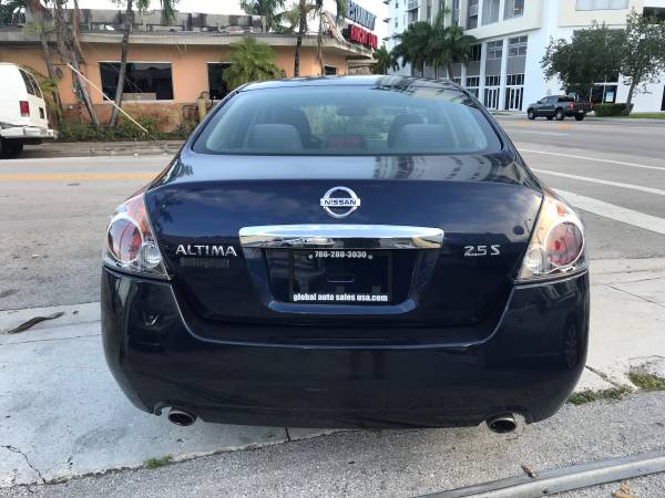2012 Nissan Altima S - Clean Title - CLean Carfax for sale in Miami, FL – photo 5