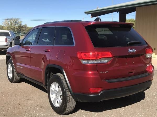 2014 Jeep Grand Cherokee Laredo 4WD - cars & trucks - by dealer -... for sale in Bosque Farms, NM – photo 7