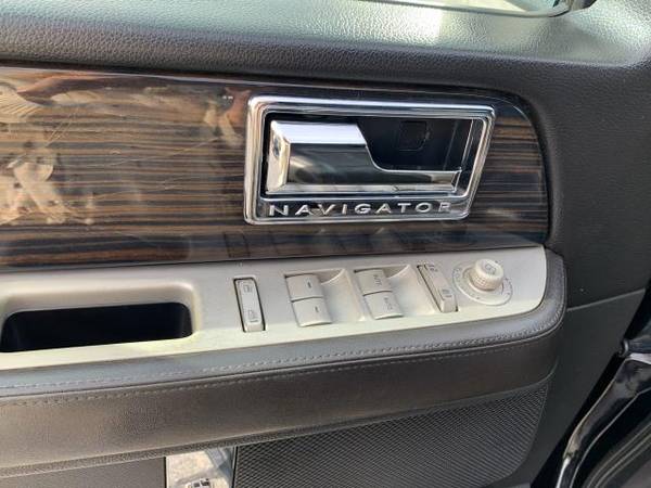2010 Lincoln Navigator 4WD - cars & trucks - by dealer - vehicle... for sale in Jopin, AR – photo 13