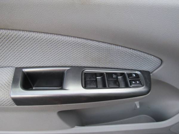 2011 Subaru Forester 4dr Auto 2.5X Premium w/All-W Pkg TomTom Nav -... for sale in Austin, TX – photo 12