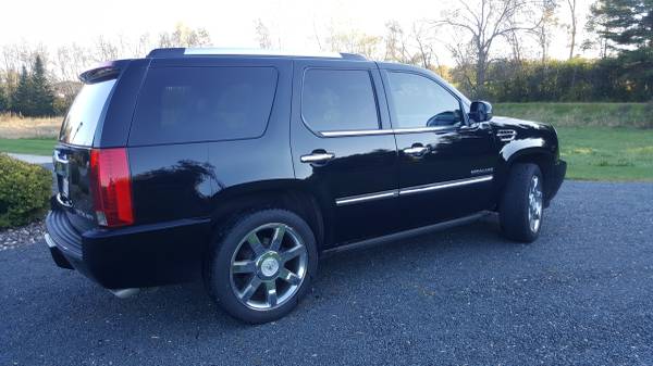 2010 Cadillac Escalade *low miles* for sale in Amery, MN – photo 11