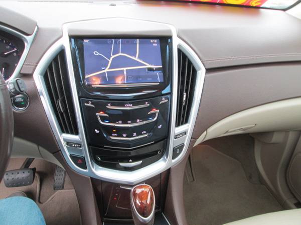 2013 Cadillac SRX AWD Leather NAV Sunroof CLEAN got for sale in Boston, MA – photo 7