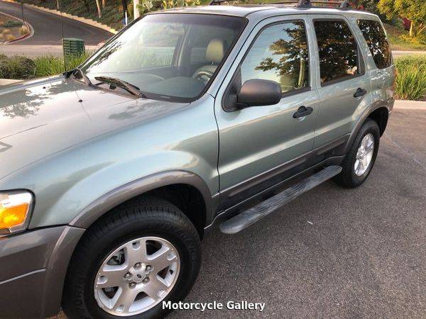 2006 Ford Escape XLT 4WD 4-Speed Automatic - Excellent Condition! for sale in Oceanside, CA – photo 3