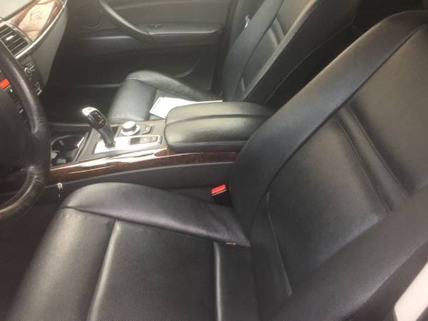 2008 BMW X5 3.0 RUNS AND DRIVES GOOD NICE TRUCK CLEAN IN AND OUT for sale in Brooklyn, NY – photo 11