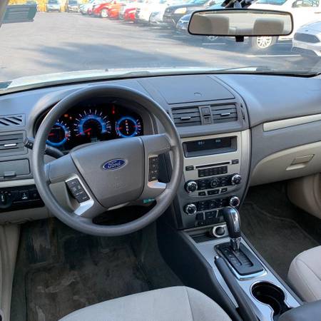 2010 FORD FUSION SE - cars & trucks - by owner - vehicle automotive... for sale in Brooklyn, NY – photo 7
