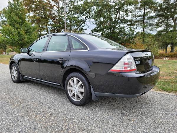 2008 Ford Taurus SEL - 84k! - cars & trucks - by dealer - vehicle... for sale in Exeter, RI – photo 4