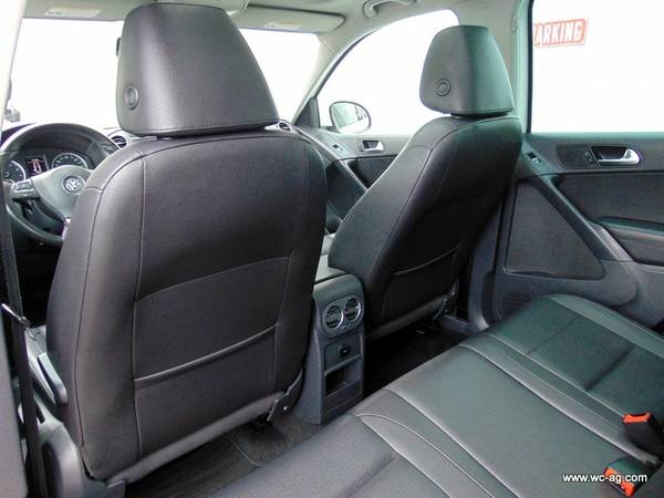 2012 Volkswagen Tiguan SE Clean CarFax, Navi, Heated Seats, Pano Roof for sale in Portland, OR – photo 23