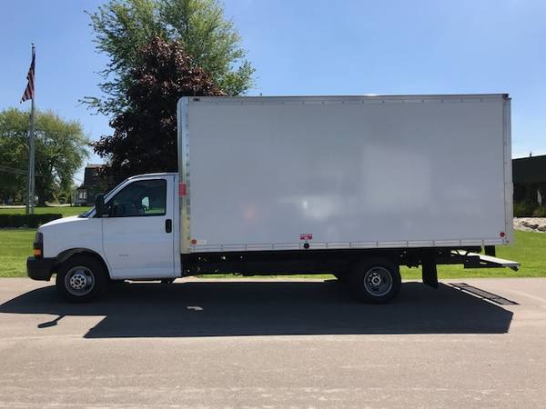 2018 GMC Savana 16' Box Truck ***28K MILES*** for sale in Swartz Creek,MI, IN – photo 2