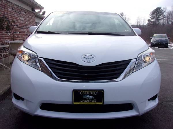 2014 Toyota Sienna LE 8-Seat, 101k Miles, White/Grey, P Doors for sale in Franklin, VT – photo 8