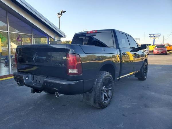 2016 Ram 1500 Crew Cab 4WD Sport Pickup 4D 5 1/2 ft Trades Welcome Fin for sale in Harrisonville, MO – photo 16