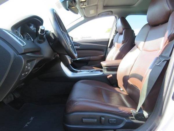 2015 Acura TLX sedan 3 5L V6 (Bellanova White Pearl) for sale in Lakeport, CA – photo 4
