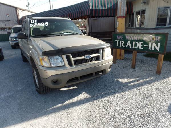 2001 FORD EXPLORER SPORT TRAC - cars & trucks - by dealer - vehicle... for sale in West Lafayette, IN