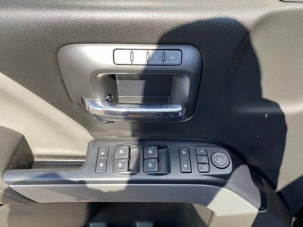 2018 Chevrolet Chevy Silverado 1500 Crew Cab Z71 LTZ Pickup 4D 5 3/4 for sale in Fremont, NE – photo 21