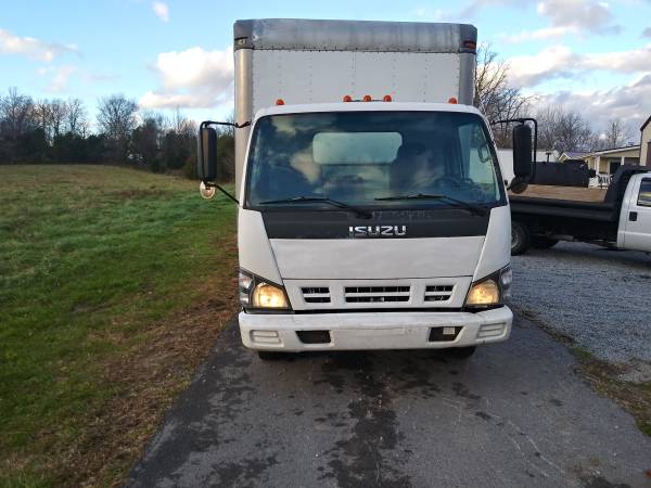 Isuzu box truck - cars & trucks - by owner - vehicle automotive sale for sale in Columbia, KY – photo 3