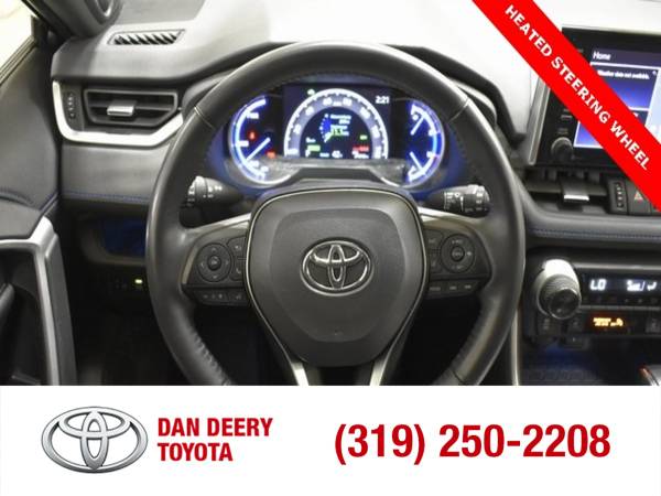 2020 Toyota RAV4 Hybrid XSE Silver Sky Metallic w/Midnight Black for sale in Cedar Falls, IA – photo 9