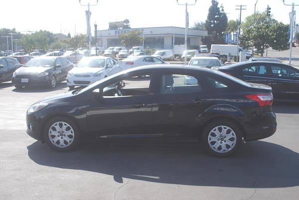2012 Ford Focus SE Sedan 4D sedan BLACK for sale in Escondido, CA – photo 6