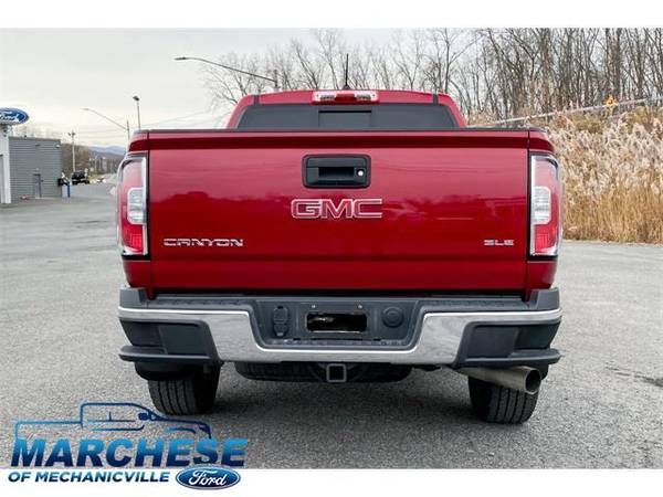 2018 GMC Canyon SLE 4x4 4dr Crew Cab 6 ft. LB - truck - cars &... for sale in Mechanicville, VT – photo 4