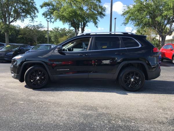 2018 Jeep Cherokee Latitude - - by dealer - vehicle for sale in Cocoa, FL – photo 4
