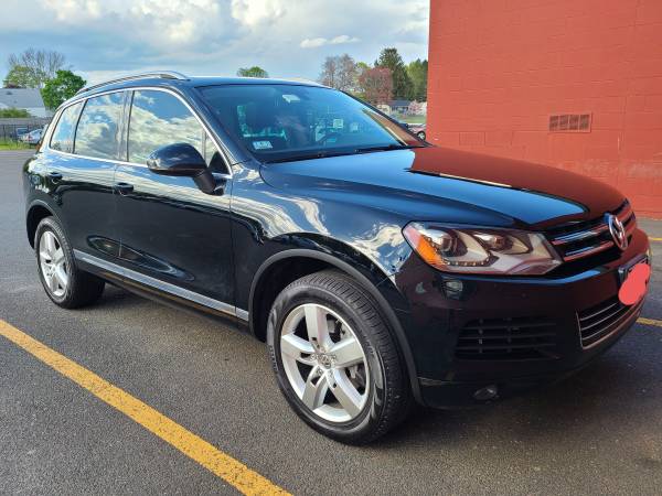 2012 VW Touareg V6 Lux 70k miles clean Carfax - - by for sale in Longmeadow, MA – photo 2