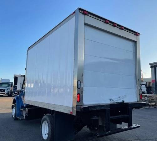 2014 Freightliner M2 14 Carrier Supra 550 Reefer Truck 1696 - cars for sale in Coventry, RI – photo 6