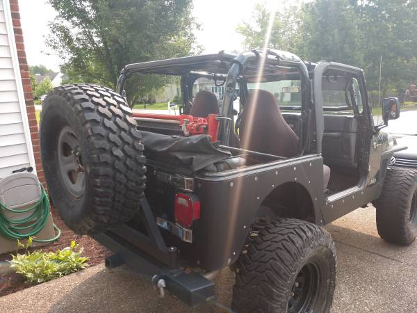 2001 Jeep Wrangler for sale in Pewee Valley, KY – photo 11