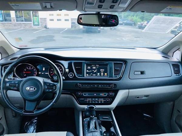 2016 Kia Sedona -- LET'S MAKE A DEAL!! CALL - cars & trucks - by... for sale in Stafford, VA – photo 15